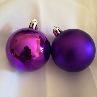 Bola de Navidad personalizada MORADO