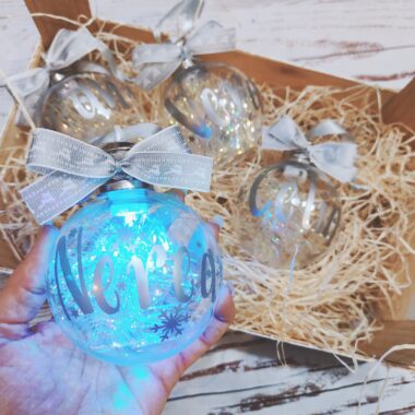 Bola Navidad Transparente plástico con luz