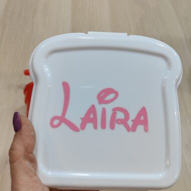 Fiambrera tipo sandwich personalizada nombre