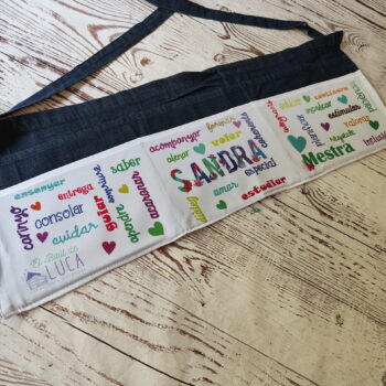 Delantal palabras profe personalizado